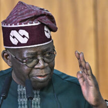 O governo do presidente da Nigéria, Bola Tinubu, tem sido pressionado pelo governo de Donald Trump por permitir a perseguição religiosa contra cristão Imagem referente a matéria