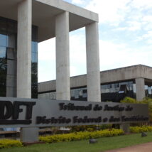 O Tribunal de Justiça do Distrito Federal e dos Território (TJDF) criou uma folga mensal de dois dias que será “preferencialmente convertida em pecúnia” Imagem referente a matéria